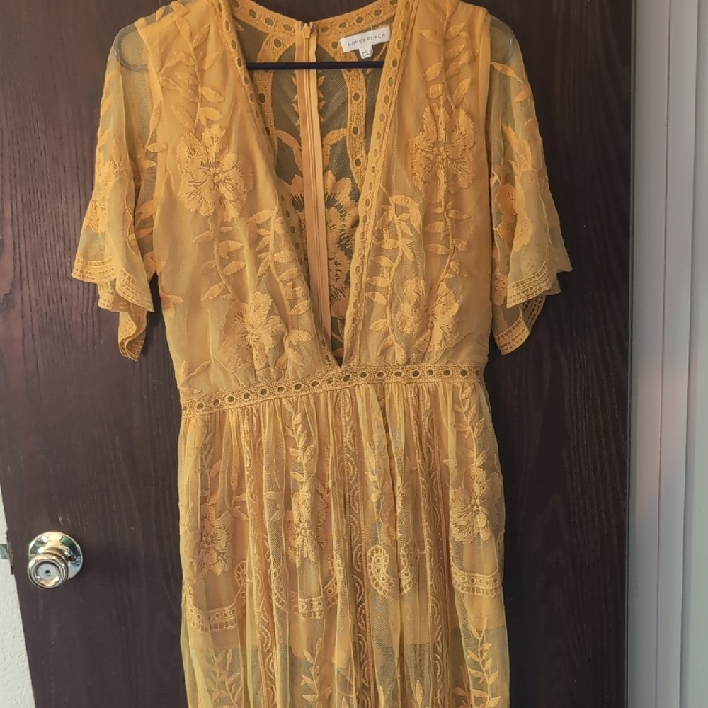 Honey Punch Yellow Floral Lace Long Sleeve Dress